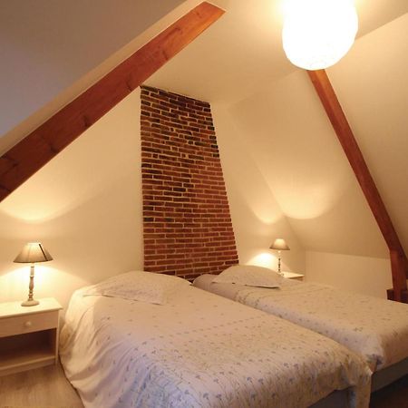 Beautiful Home In Le Bourg-Dun With Kitchen エクステリア 写真