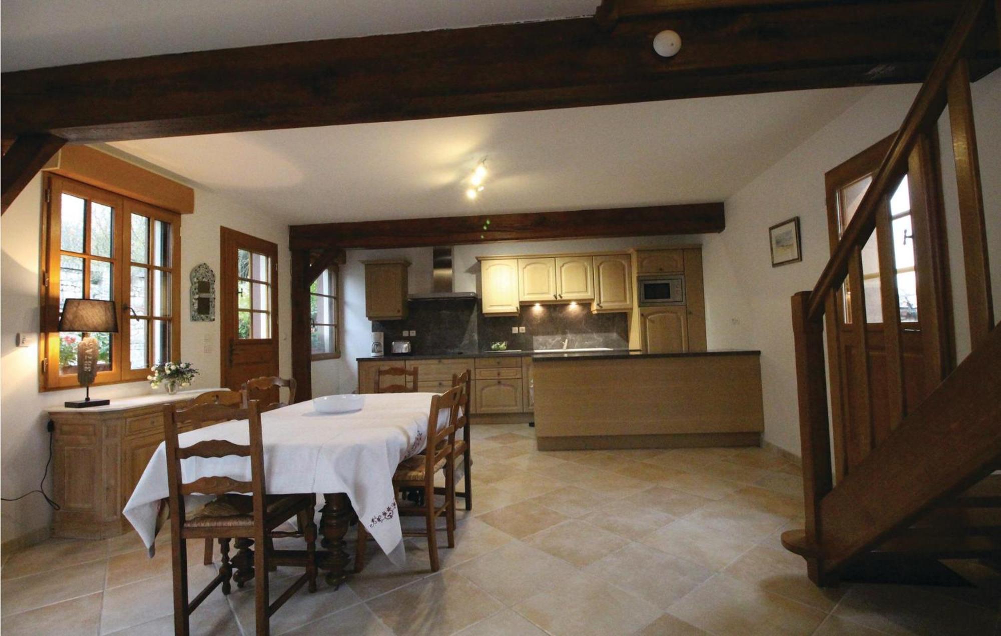 Beautiful Home In Le Bourg-Dun With Kitchen エクステリア 写真